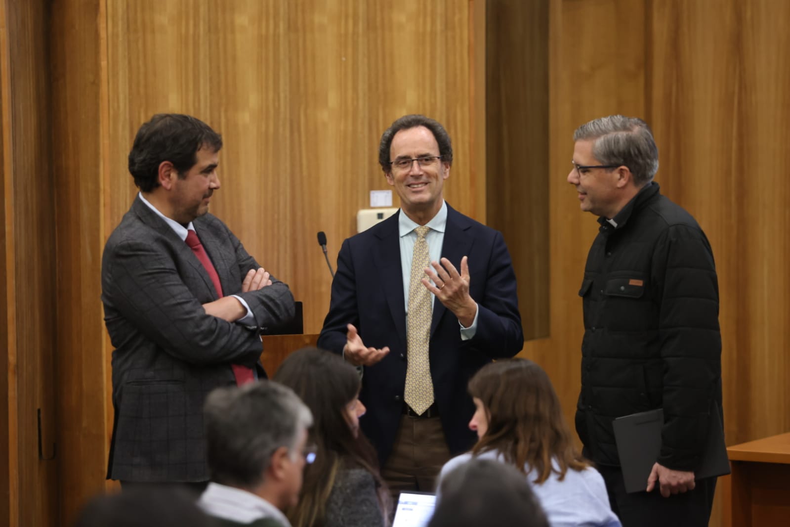 Rector Juan Carlos de la Llera visitó Agronomía y Sistemas Naturales para presentar los lineamientos que marcarán su gestión al mando de la UC
